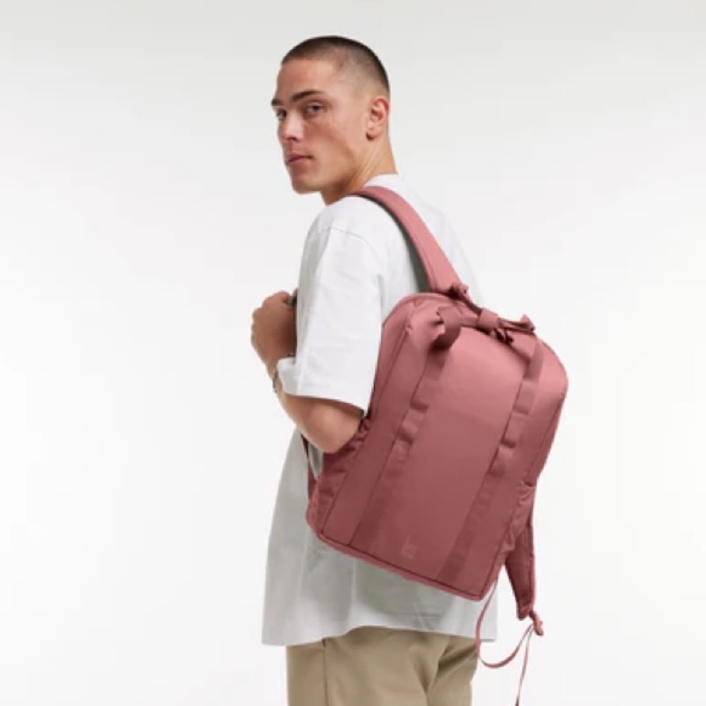 Got Bag Daypack Loop Backpack Waterproof Recycled LION FISH color Commuter NWT - Picture 4 of 13